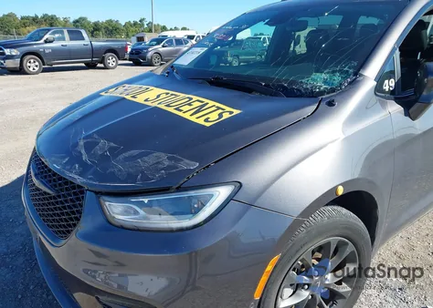 2021 Chrysler Pacifica Touring L Awd из США, поврежденный, VIN 2C4RC3BG3MR597294